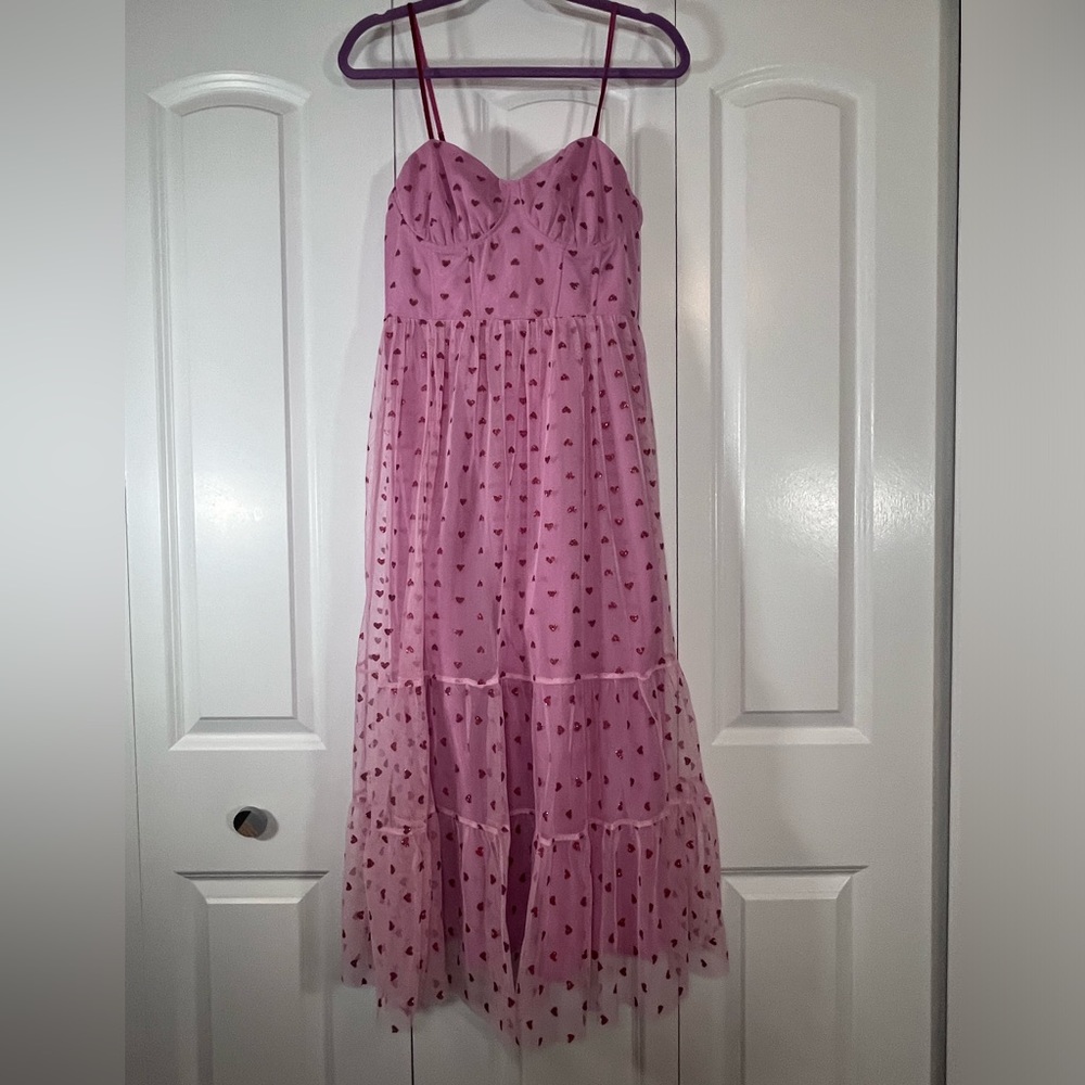 Betsy Johnson Foil-printed Tiered Sweetheart Dress